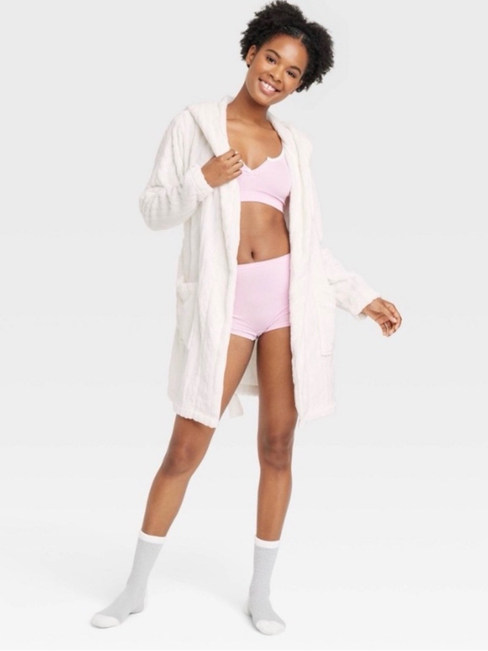 Colsie Cream Robe - Picture 1 of 5